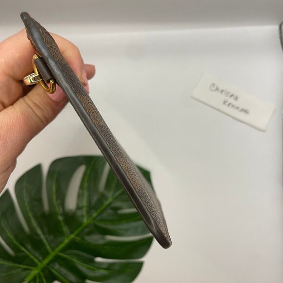 Louis Vuitton Neverfull Clutch Purse Pouch Damier Ebene Interior Everyday Travel - Picture 12 of 16